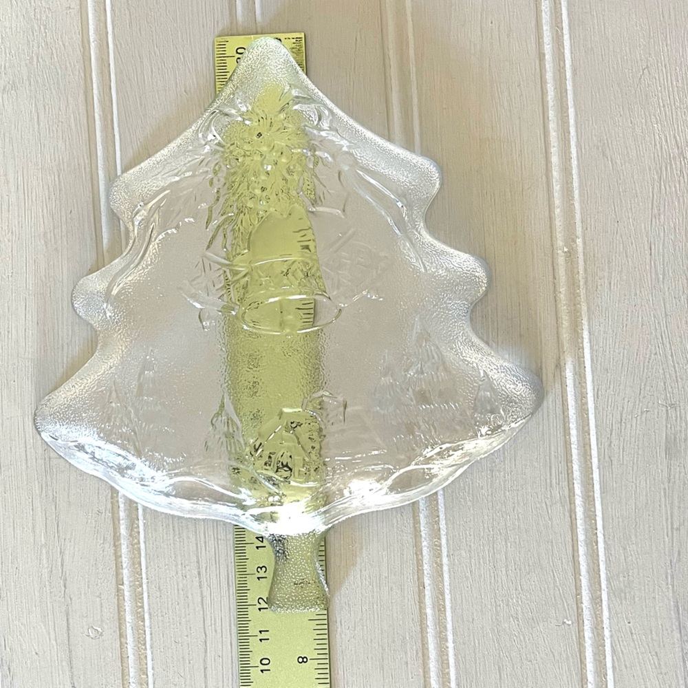 Vintage Glass Christmas Tree Serving Candy Trinket Dish Mistletoe Bells Design - Picture 7 of 10